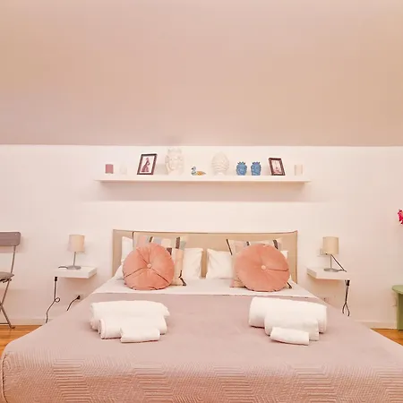 Апартаменти Mare Damuri Con Terrazza Vista Mare